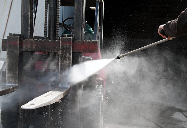 Best Driveway Pressure Washing  in Red Bay, AL